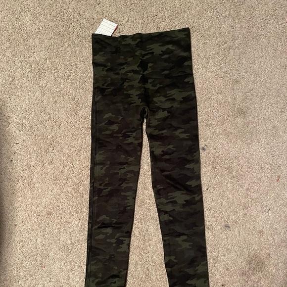 Look at Me Now Seamless Leggings Camo - Picture 3 of 6